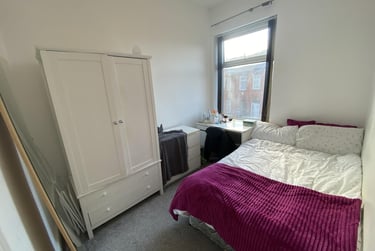 5 bed flat, Harley Avenue, Longsight, Manchester, M145DJ - Image 9